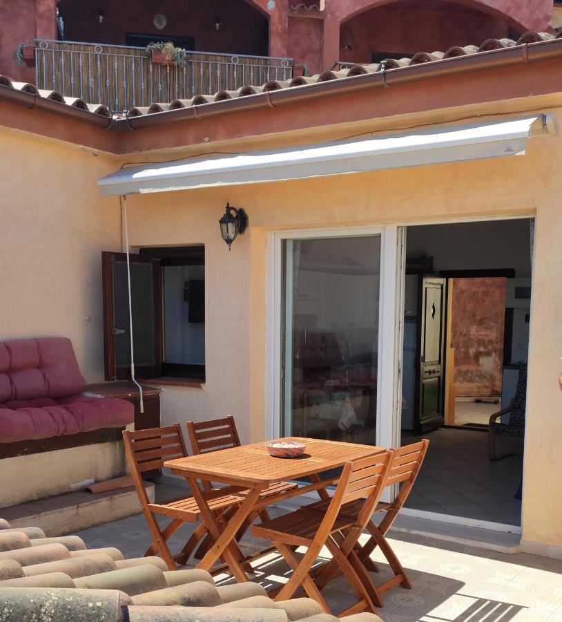 L'Appartamento Di Piero In Costa Smeralda Сан Паскуале Екстериор снимка