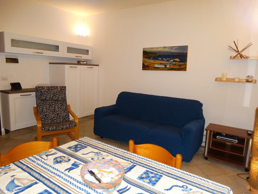 L'Appartamento Di Piero In Costa Smeralda Сан Паскуале Екстериор снимка